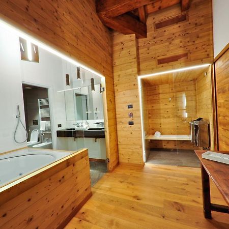 Maison Bionaz Ski & Sport Hotel Aosta Ngoại thất bức ảnh